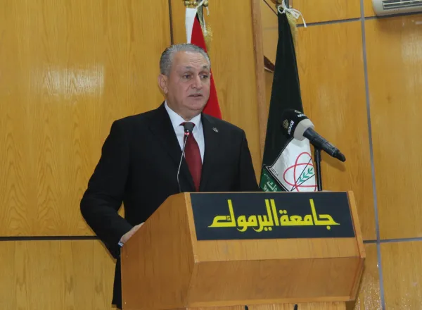 ١